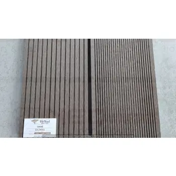 Deska tarasowa WPC Wild Wood Classic Brownie 2200x150x25